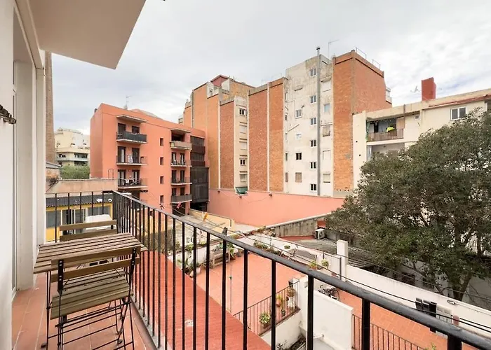 Bebarceloner Sants Apartments - 2 Bedrooms